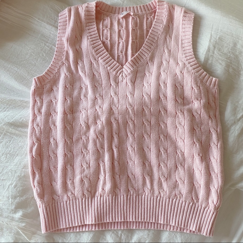 Brandy Melville Marlena Pink Sweater Vest